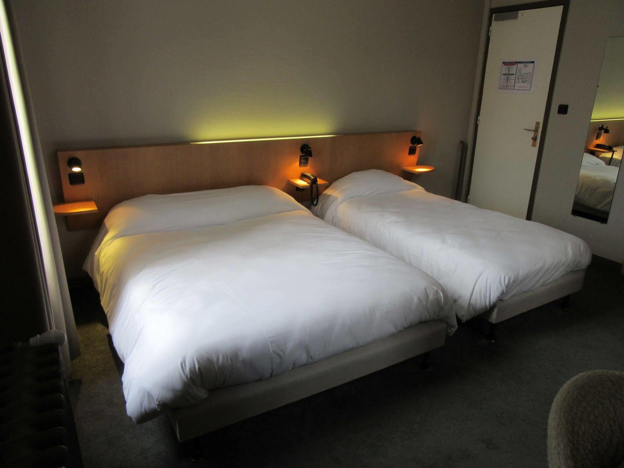 Hotel Contact De France